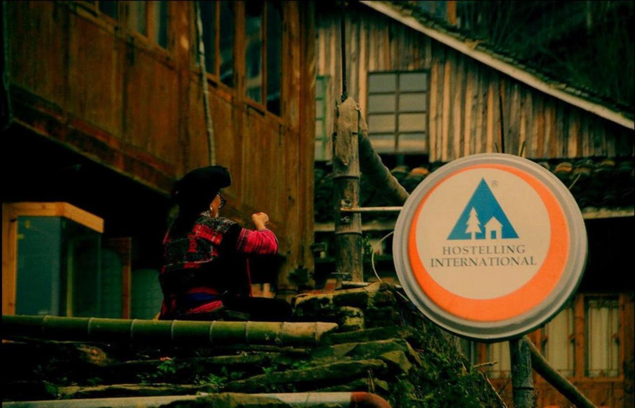 Dragon'S Den Hostel Луншэн Экстерьер фото